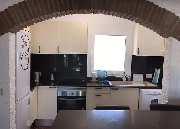 Tranquil House Perfect For Vacations Semesterbostad