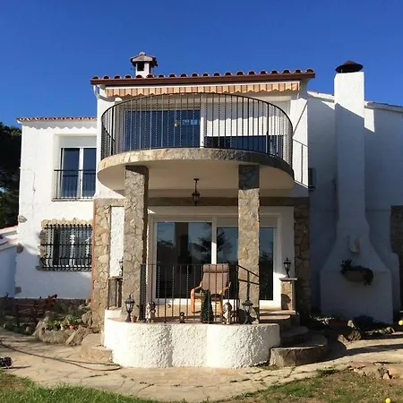 Tranquil House Perfect For Vacations Ferienhaus *